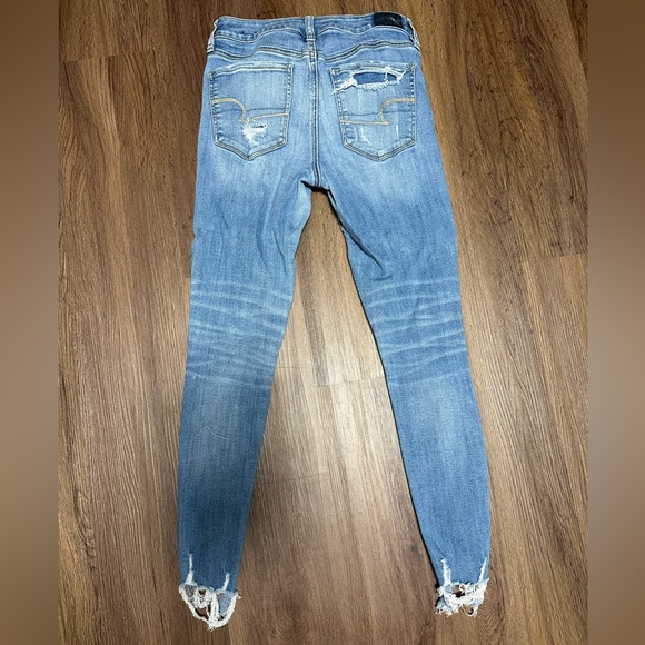 American Eagle Jean - Picture 2 of 4